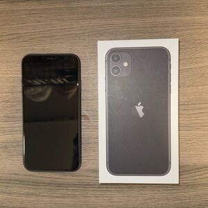 Apple iPhone 11 - Used - Very Good Shape